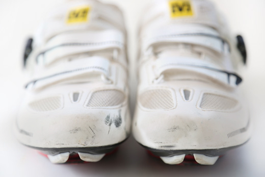 How-To-Clean-Cycling-Shoes-3a