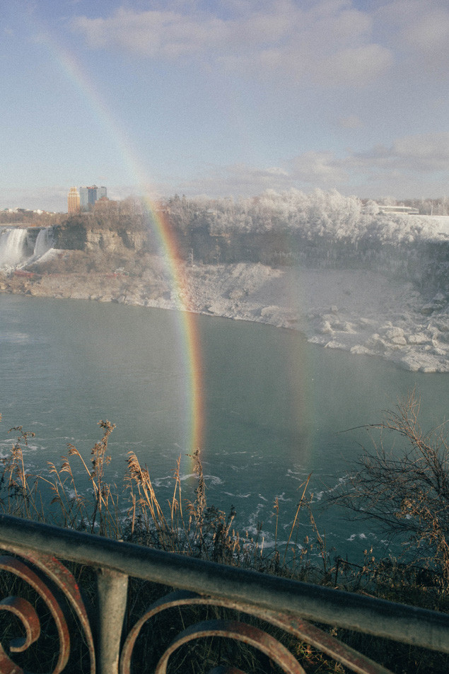 Niagara-Falls-Canada-NYE-2015-7