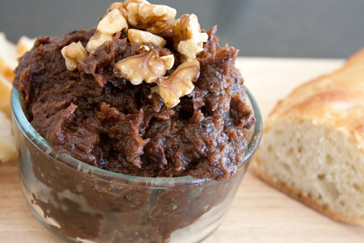Olive-Date-Tapenade-5