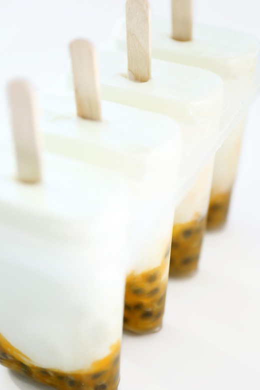 Passionfruit-Protein-Popsicles-4