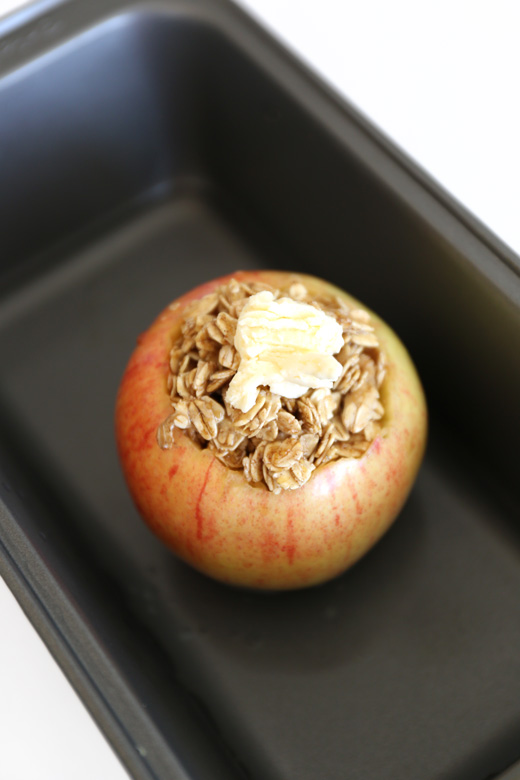 Stuffed-Baked-Apple-For-One-4