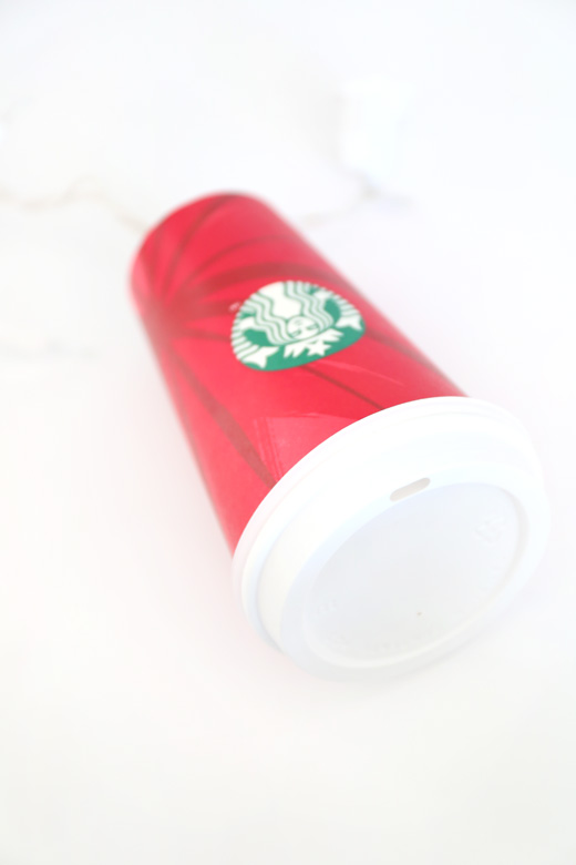 Starbucks-Holiday-Red-Cup-Christmas-Lights-DIY-8